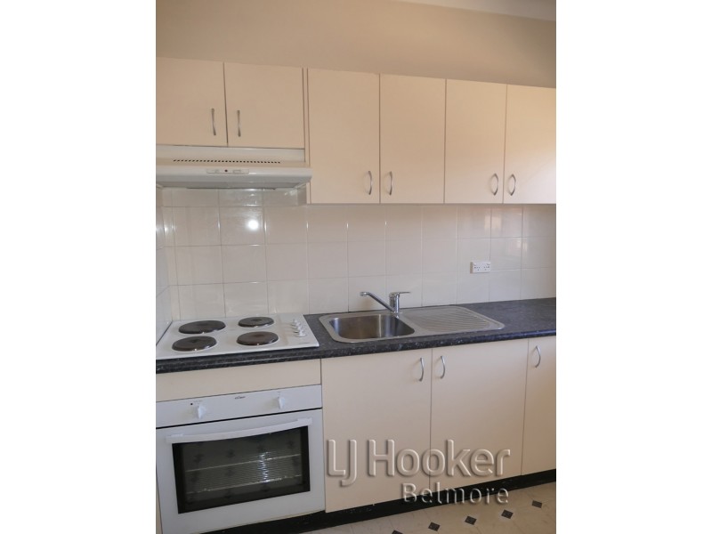 7/266 River Avenue, Carramar NSW 2163