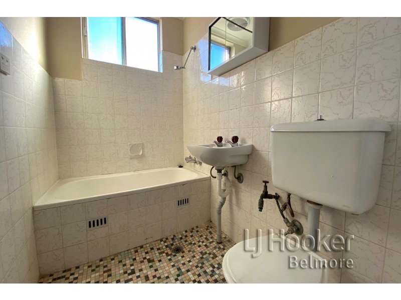 2/31 Willeroo Street, Lakemba NSW 2195