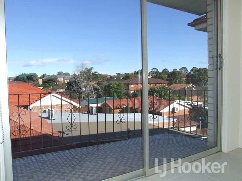 4/1 Lucerne Street, Belmore NSW 2192