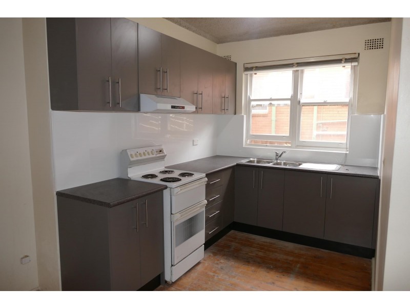 4/10 Colin Street, Lakemba NSW 2195