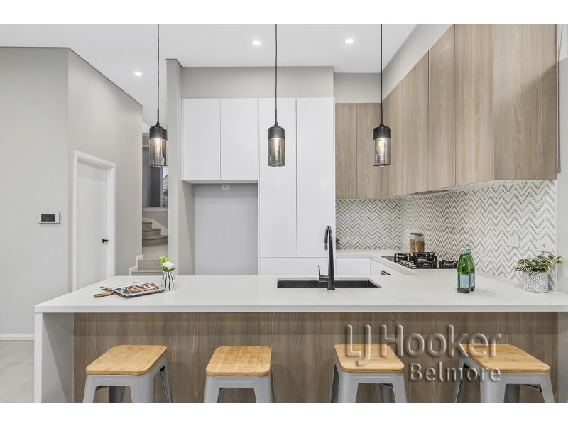 21 Marina Crescent, Greenacre NSW 2190