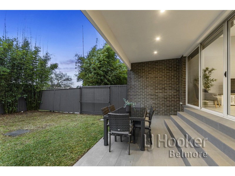 21 Marina Crescent, Greenacre NSW 2190