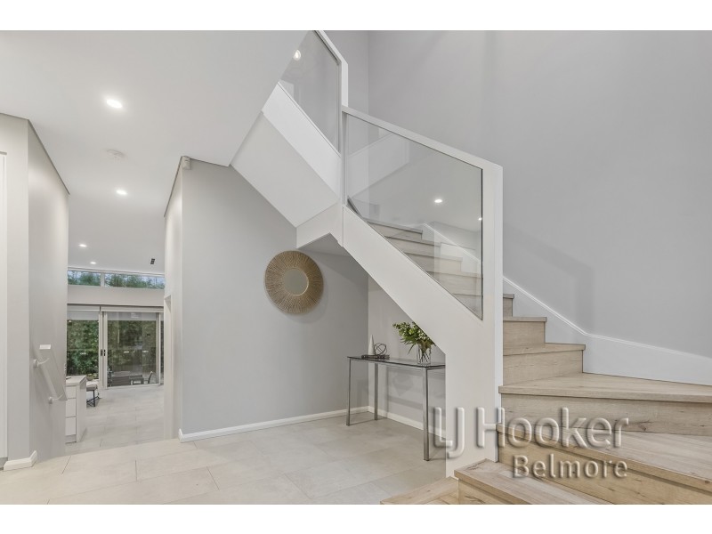 21 Marina Crescent, Greenacre NSW 2190