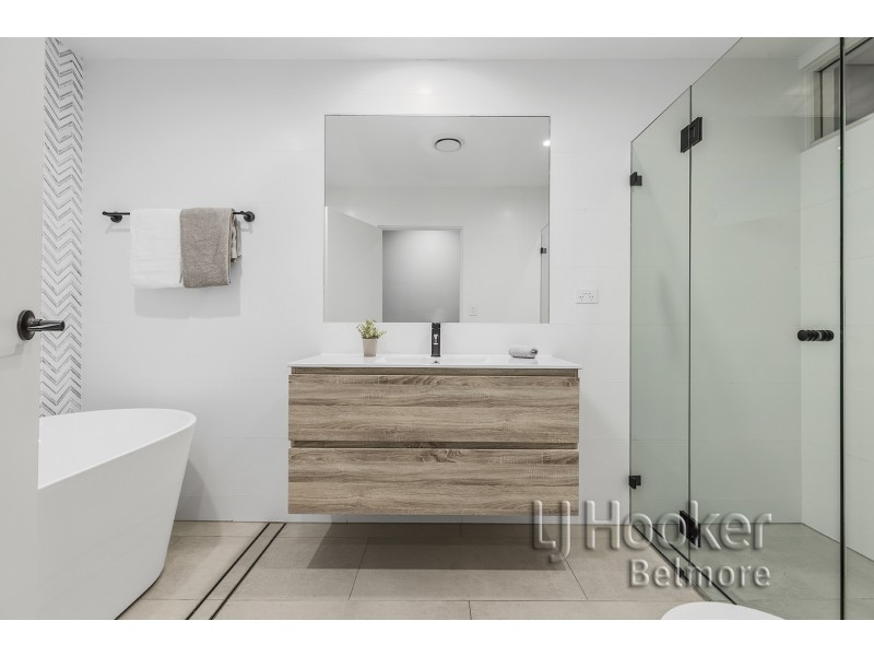 21 Marina Crescent, Greenacre NSW 2190