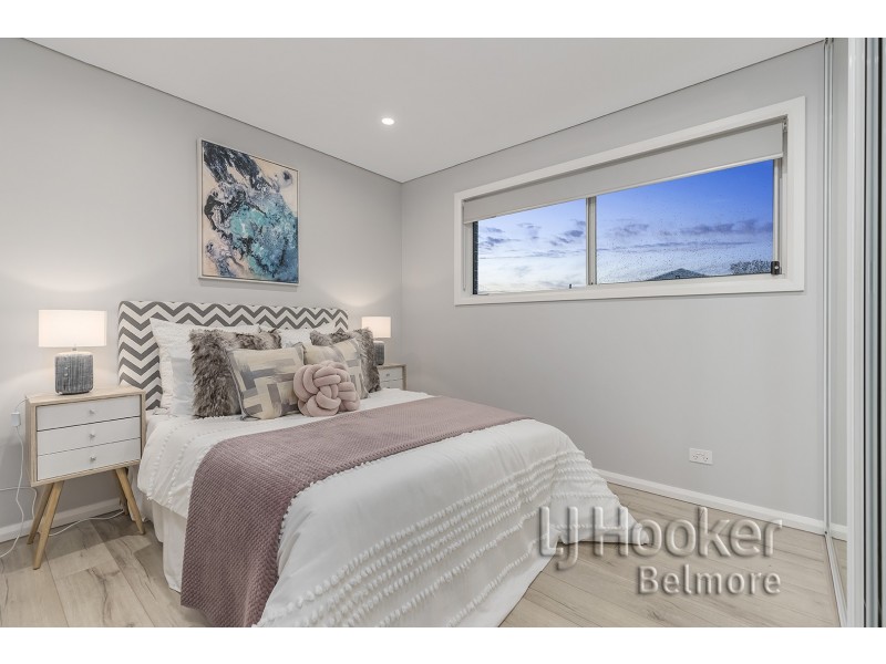 21 Marina Crescent, Greenacre NSW 2190