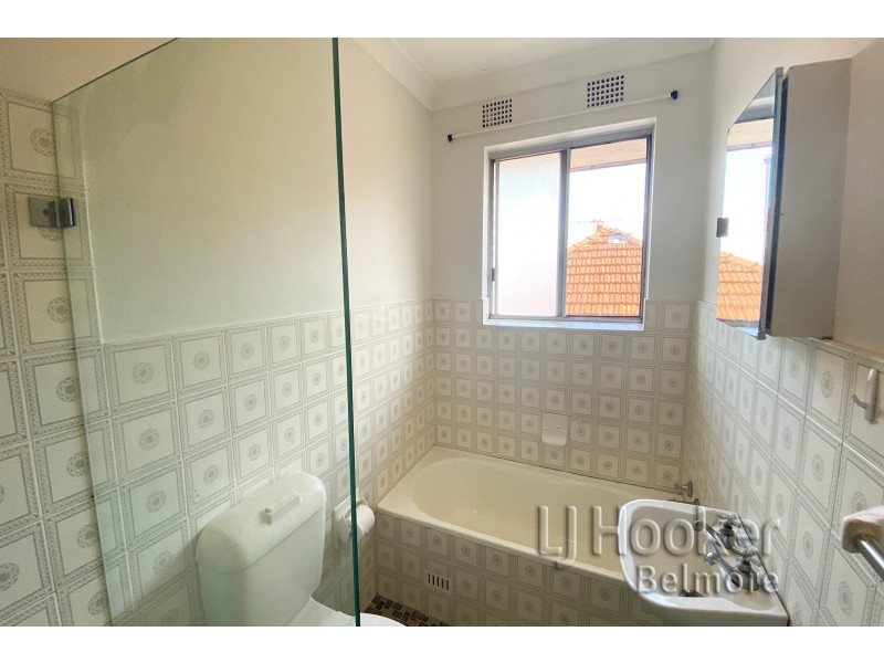 1&4/74 Knox Street, Belmore NSW 2192