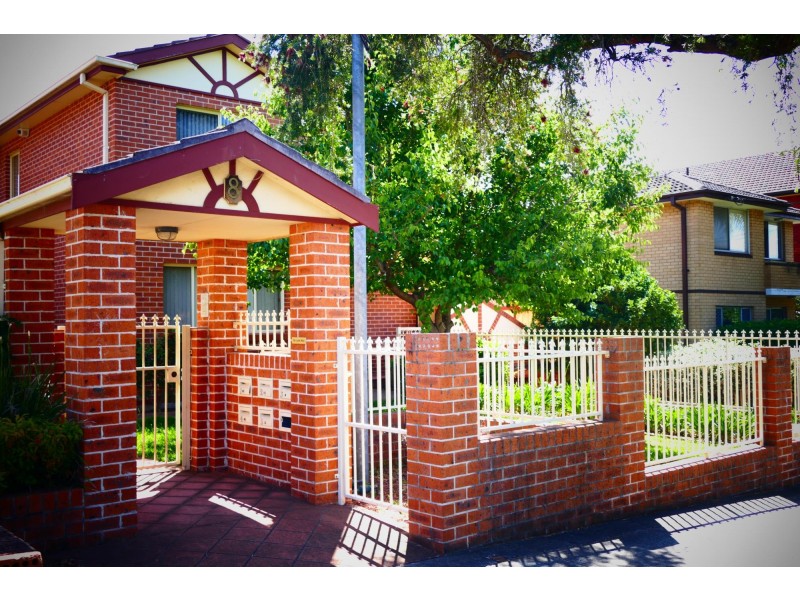 1/8 St Clair Street, Belmore NSW 2192