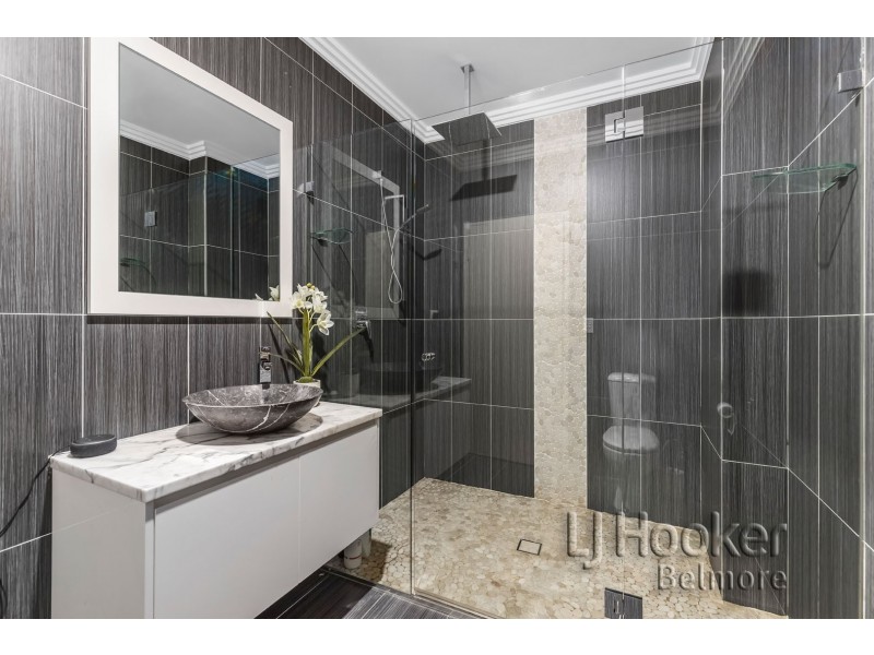 2 Keira Avenue, Greenacre NSW 2190