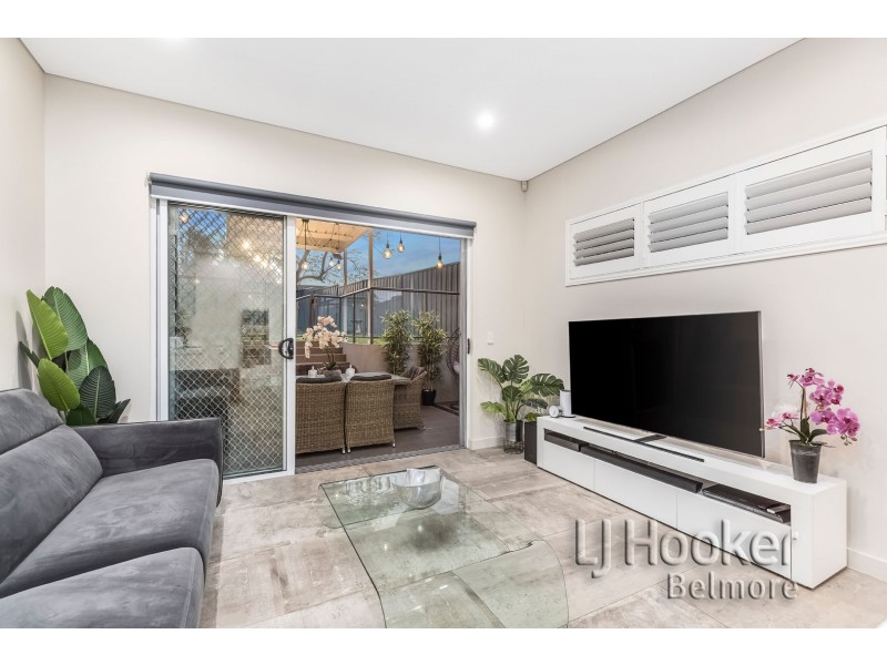 2 Keira Avenue, Greenacre NSW 2190