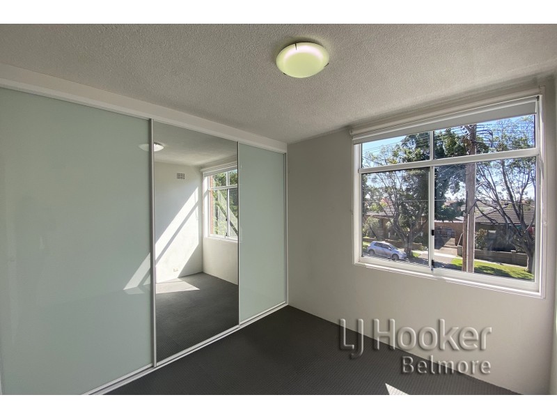 2/76 Leylands Parade, Belmore NSW 2192