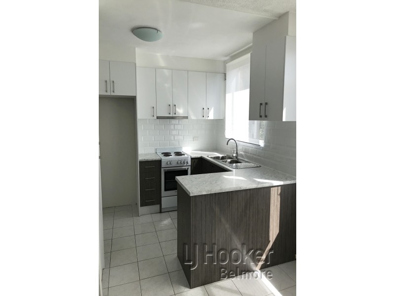 2/76 Leylands Parade, Belmore NSW 2192