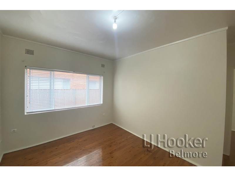 2/266 River Avenue, Carramar NSW 2163