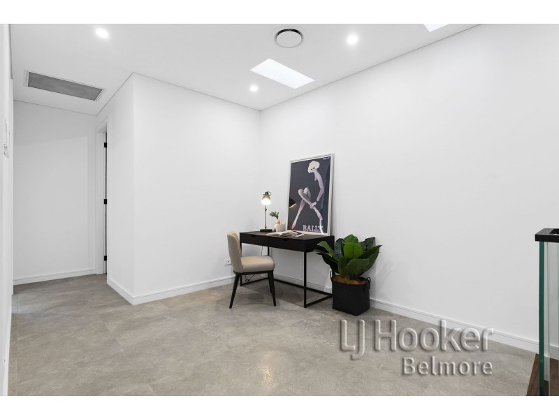 15 Latvia Avenue, Greenacre NSW 2190