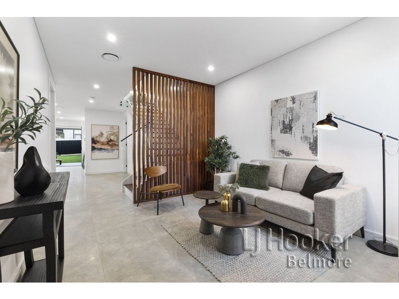 15 Latvia Avenue, Greenacre NSW 2190