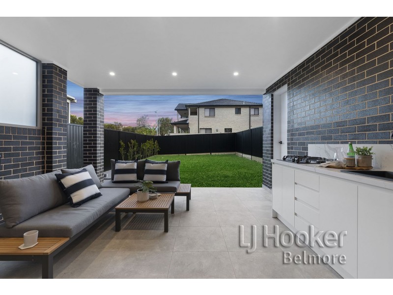 15 Latvia Avenue, Greenacre NSW 2190