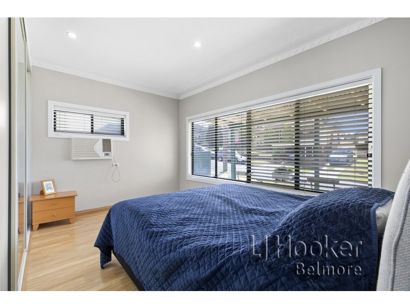 4 Forshaw Avenue, Peakhurst NSW 2210