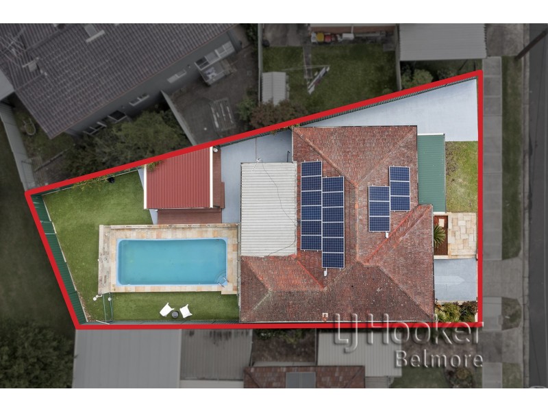 4 Forshaw Avenue, Peakhurst NSW 2210