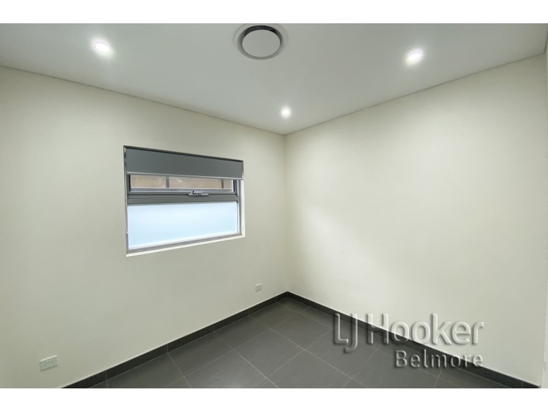 8 Columbine Ave, Bankstown NSW 2200