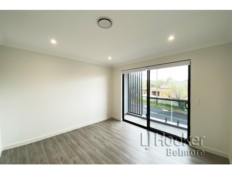 44b Tennyson Ave, Greenacre NSW 2190