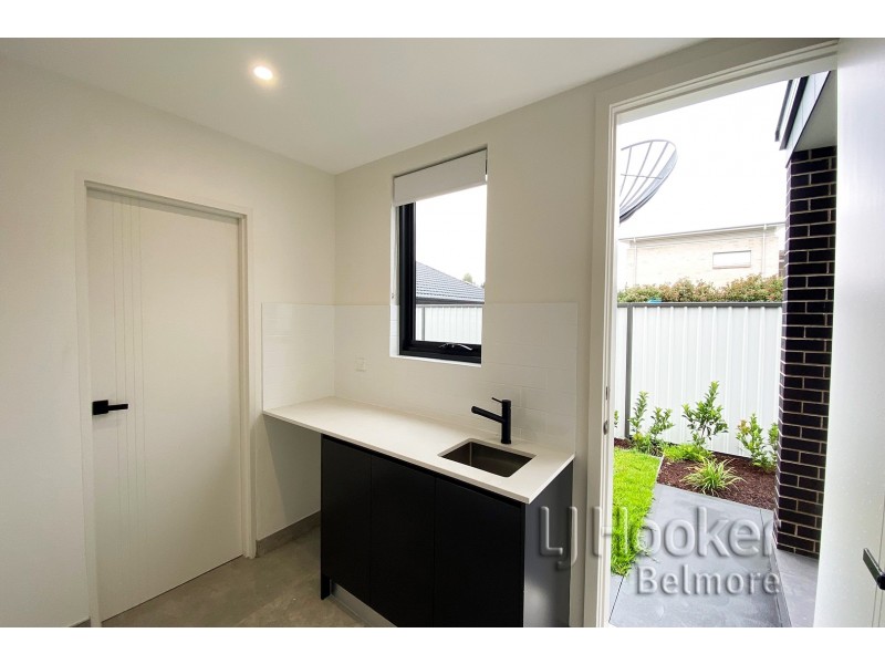281 Noble Ave, Greenacre NSW 2190