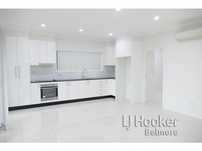 8a Prairie Vale Road, Bankstown NSW 2200