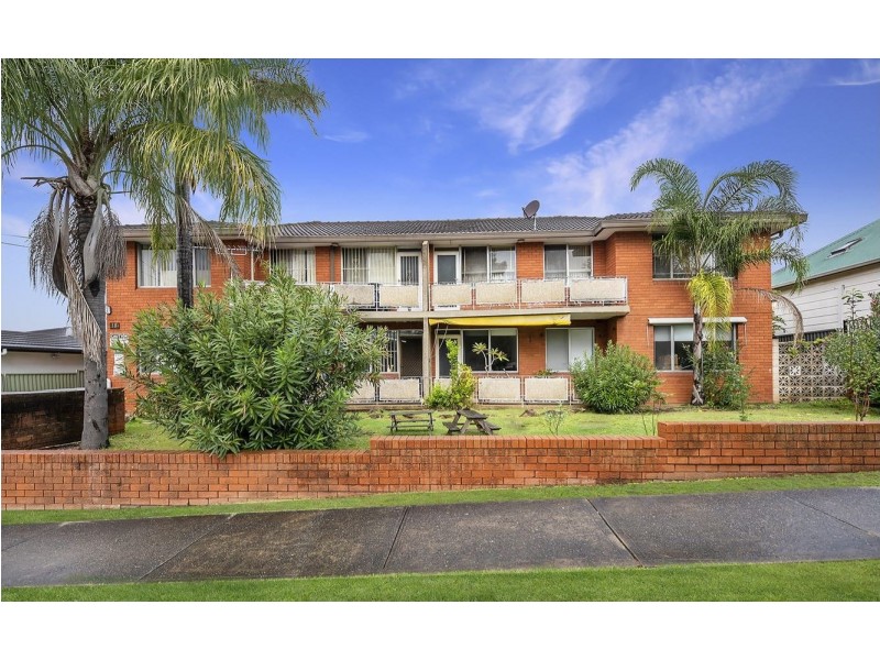 4/18 Phillip Street, Roselands NSW 2196