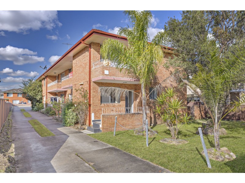 1/112 Victoria Road, Punchbowl NSW 2196