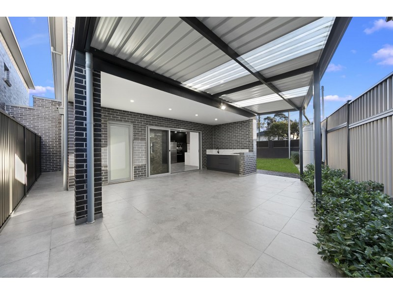 11 Keira Avenue, Greenacre NSW 2190