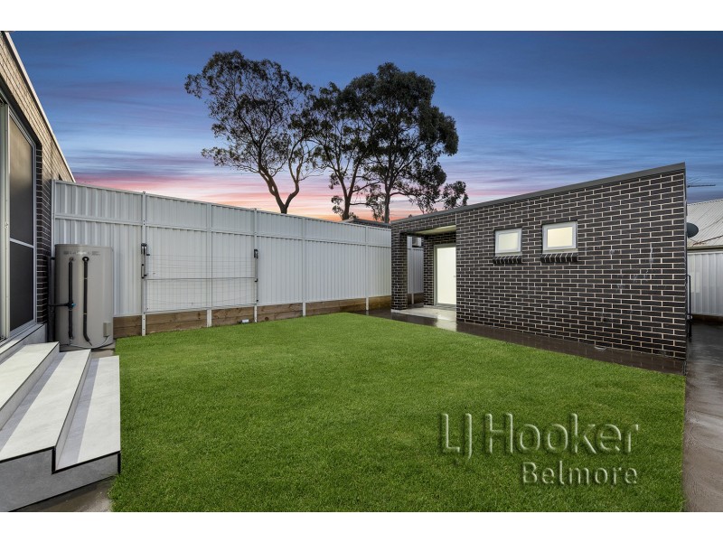 12 Terry Street, Greenacre NSW 2190