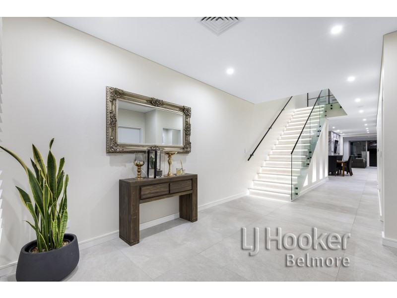 12 Terry Street, Greenacre NSW 2190