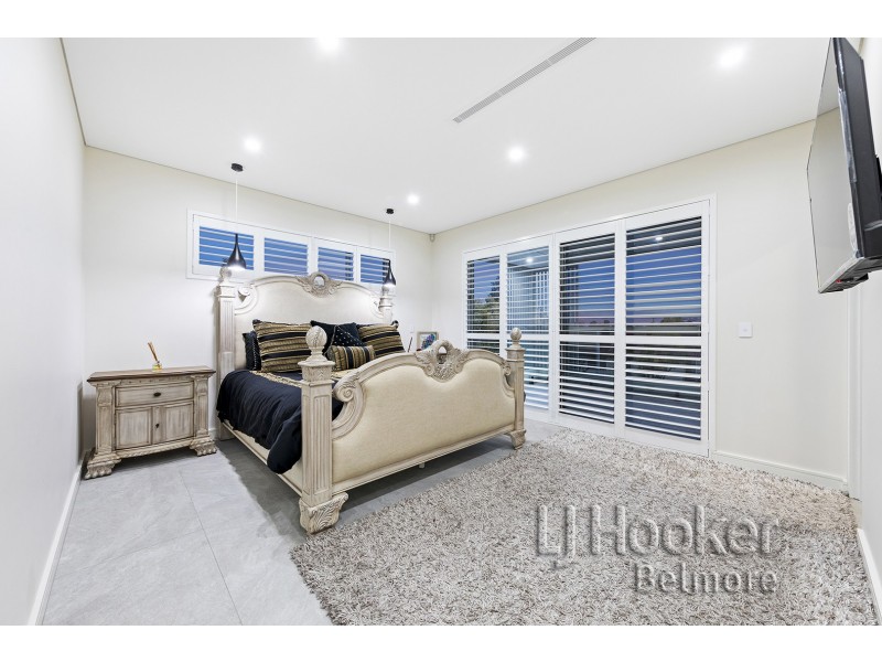 12 Terry Street, Greenacre NSW 2190