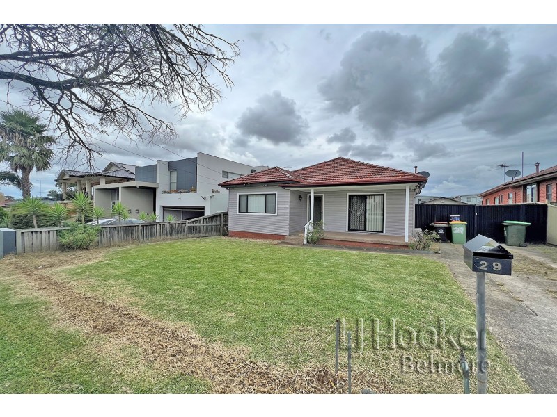 29 Riga Avenue, Greenacre NSW 2190