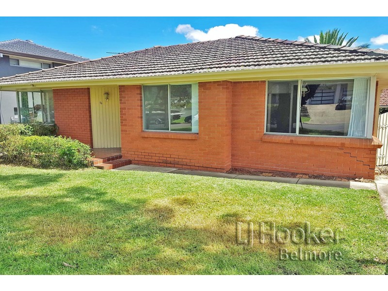 16 Lucinda Ave, Georges Hall NSW 2198