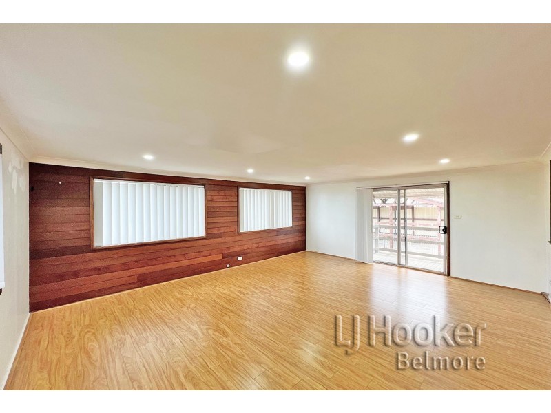 16 Lucinda Ave, Georges Hall NSW 2198