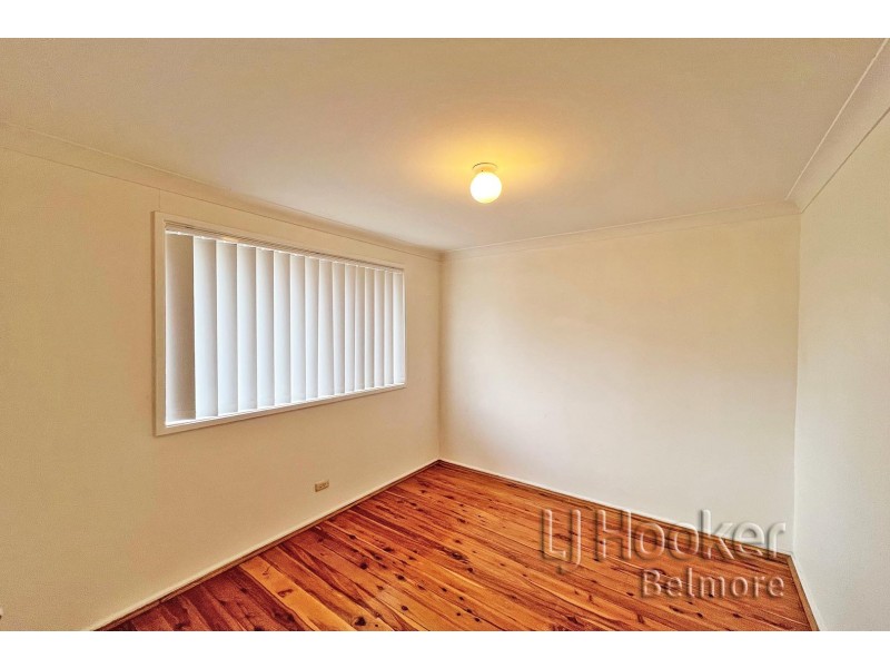 16 Lucinda Ave, Georges Hall NSW 2198