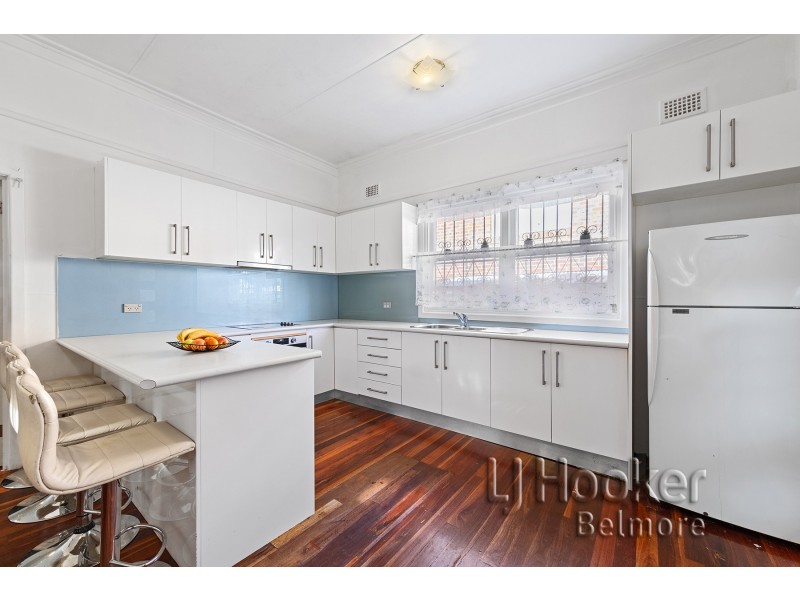 19 Flora Street, Roselands NSW 2196