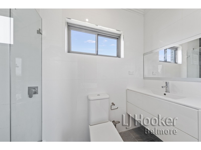 5A Lauma Avenue, Greenacre NSW 2190