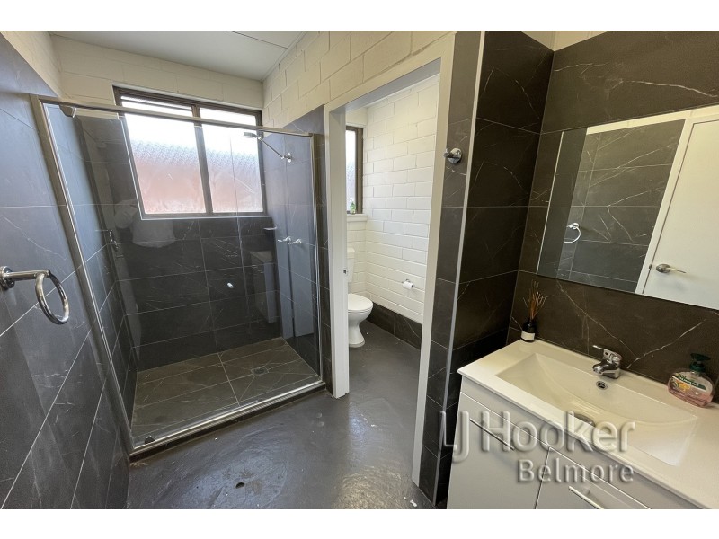 2B/21 Garema Circuit, Kingsgrove NSW 2208