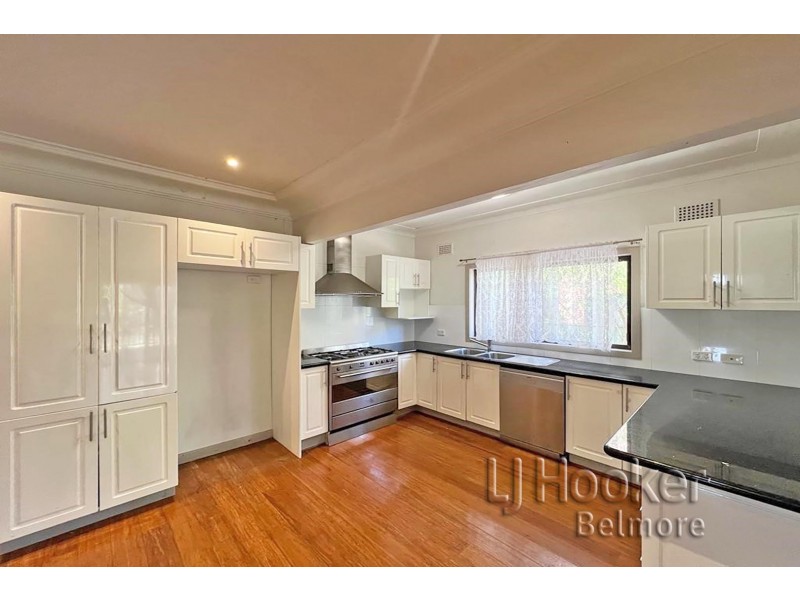 570 Woodville Road, Guildford NSW 2161