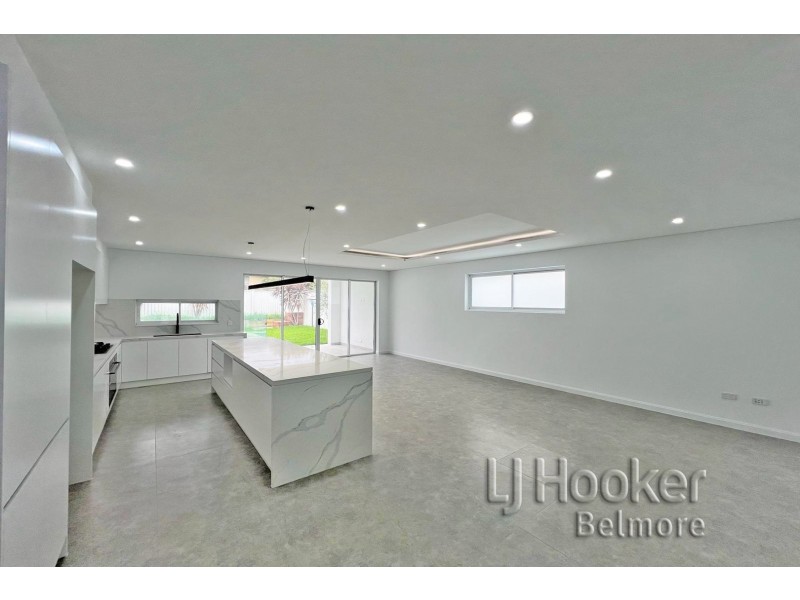 90A Noble Ave, Greenacre NSW 2190