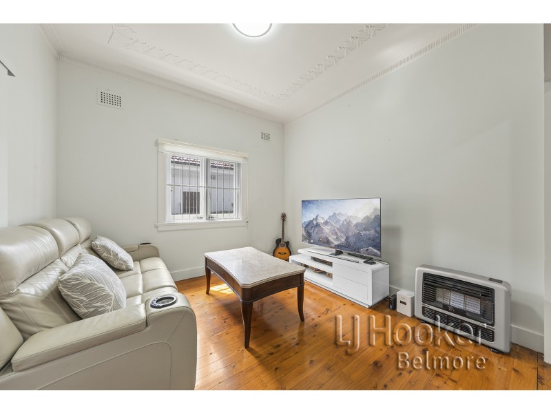 54 Leylands Parade, Belmore NSW 2192