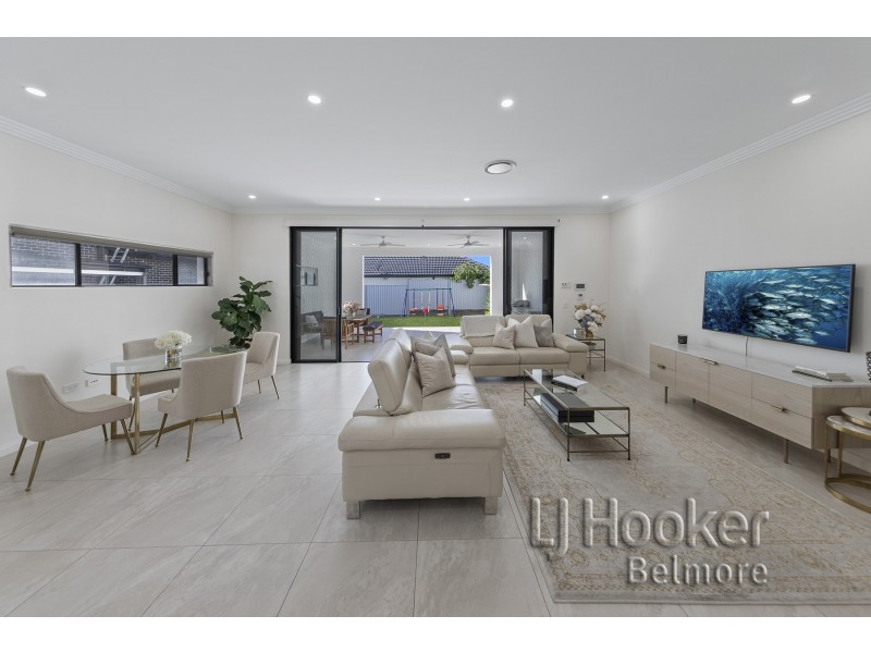 4A Lauma Avenue, Greenacre NSW 2190