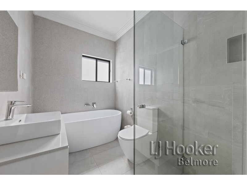 4A Lauma Avenue, Greenacre NSW 2190