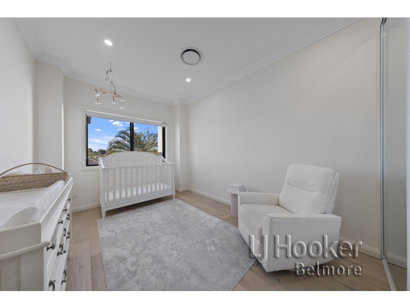 4A Lauma Avenue, Greenacre NSW 2190