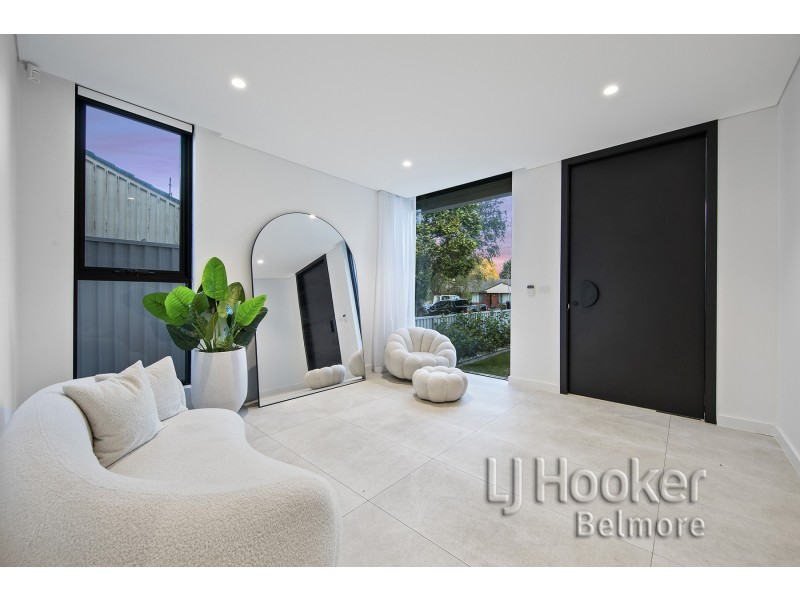 12 Marina Crescent, Greenacre NSW 2190