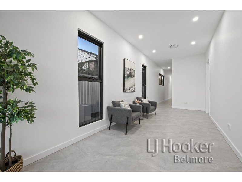 30 Ikara Crescent, Moorebank NSW 2170