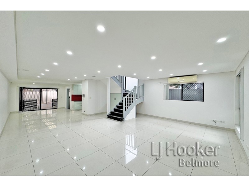 172A Juno Parade, Greenacre NSW 2190