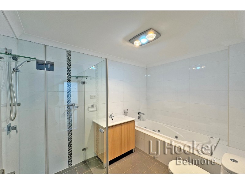 172A Juno Parade, Greenacre NSW 2190