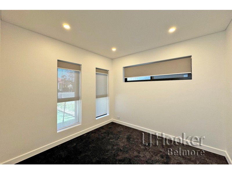 4B Fairview Avenue, Roselands NSW 2196