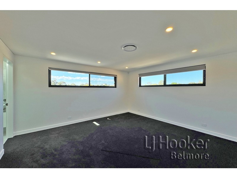 4B Fairview Avenue, Roselands NSW 2196